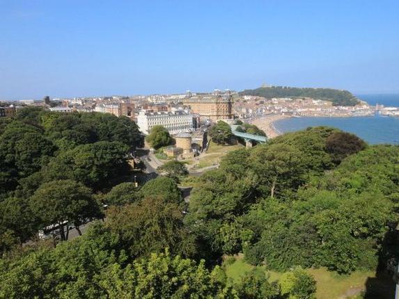 For sale with CPH Property Services, this two bedroom flat benefits from stunning sea views and balconies. It is part of the Carlton House development, formerly The Carlton Hotel.
