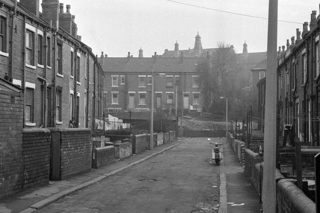 Terrace housing on Back Sidlaw Terrace, looking east from Markham Avenue. The houses on the left are back-to-backs with Shepherd's Lane, while those on the right, since demolished, formed back-to-backs with Sidlaw Terrace