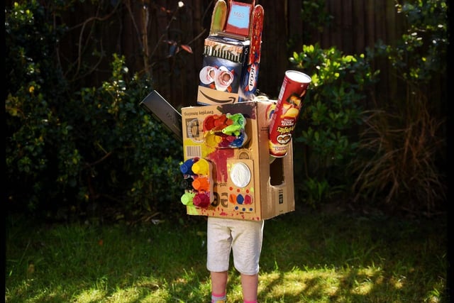 Had anything been delivered to you in a large box recently? Let the kids make a robot outfit out of it by sticking bits together, cutting holes for the head, arms and legs, and decorating it however they fancy.
