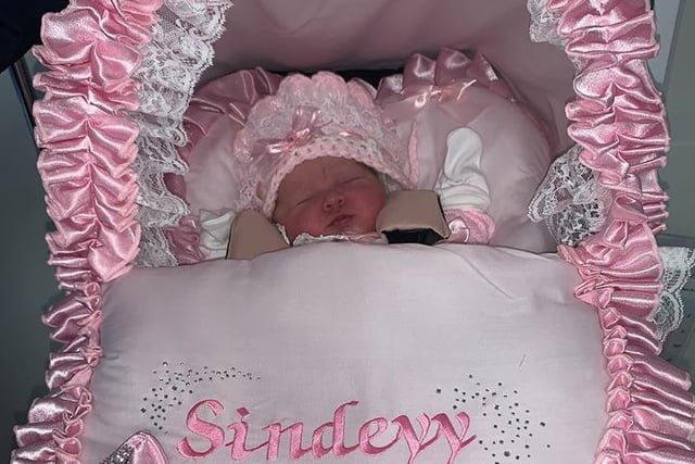 Ketx said: Born on the lockdown date 23 of March. Sindeyy 8 weeks 2 days today been in lockdown since birth at Harrogate district hospital.