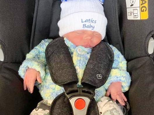 Baby Oliver David Newton, born 29th April, weighing 6lb 11oz, to Jennifer Newton.