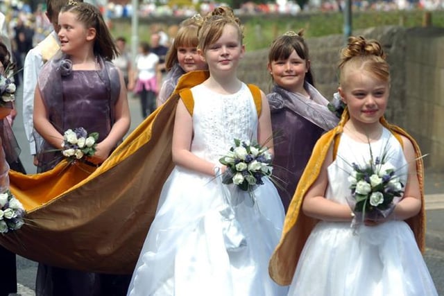 The 2007 Catterall gala queen Ruth Swallow and her retinue
