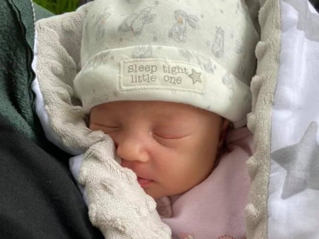 Susie Mayes shared her photo of Ella Hayley, born on 28/04/2020 at 9.29pm.
