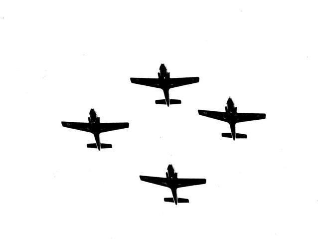 Four Jet Provosts honour the Lord Mayor with a fly-past in June 1988.
