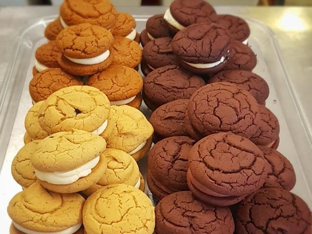 A gluten-free bakery run by two coeliacs, now delivering its scones, cakes, biscuits and patisserie items across Leeds. Plenty of vegan options are also available. Order at www.facebook.com/WildcraftBakery/