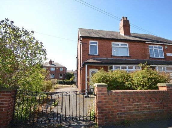 A three bedroom semi detached house on a wider tham average garden plot. The property is in needs of full modernisation. For sale with no chain in Hunslet for just 140,000 pounds.