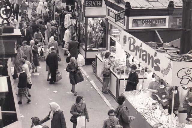 A thriving market in October 1984. Do you remember these stalls and traders?
