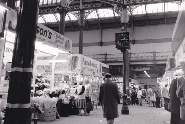 Share your memories of Kirkgate Market in the 1980s with Andrew Hutchinson via email at: andrew.hutchinson@jpress.co.uk or tweet him - @AndyHutchYPN
