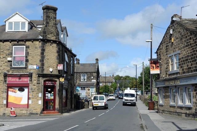 The average house price in Yeadon West is 360,000.