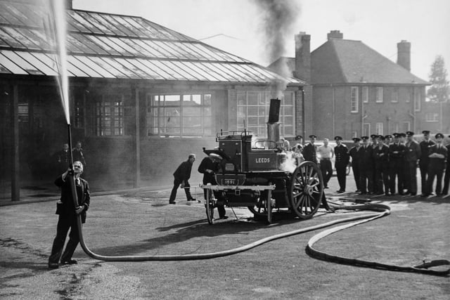 September 1961 and an 1891 model of the Samson Steam fire engine, which had 60 years of operational life, was brought into action again at the Leeds Eastern Fire Station.