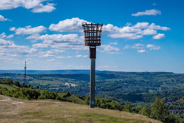 Offering stunning views over Halifax and beyond, Beacon Hill is a great location for a walk. With many different starting points the hike up to the top is definitely worth it for the picturesque view.