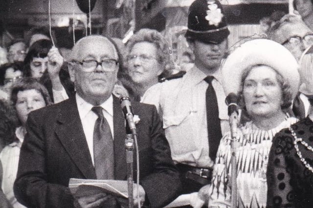 The official opening of the new market hall in August 1976.