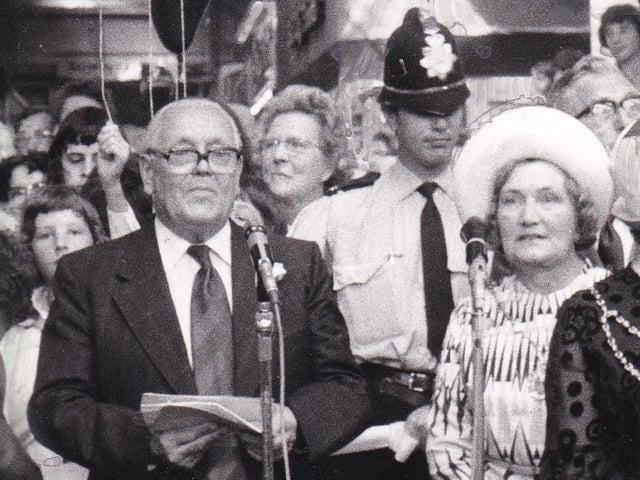 The official opening of the new market hall in August 1976.
