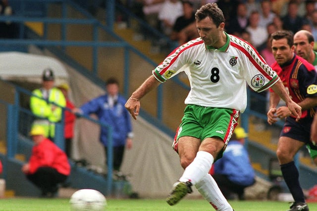 Bulgaria's Hristo Stoichkov scores from the penalty spot during the first round clash against Spain.