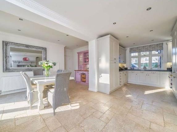 On the market with Myrings Estate Agents, this five bedroom detached home is for sale for 2,000,000. Built in the 1920s, the home is stands in about 1 acre of private south facing gardens.