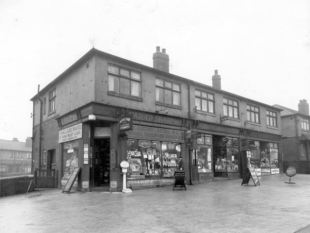 View of shops numbering from left to right 534 - 530 York Road. This is close to the junction with Rookwood Avenue just off the photograph to the left.