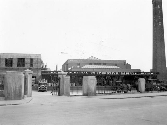 Leeds Industrial Co-operative Society Ltd on Springwell Road. View of dairy premises a wagon loaded with milk churns can be seen.