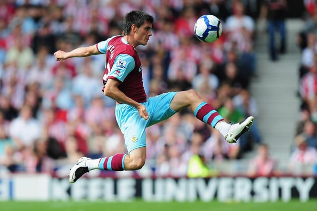 Stephen Jordan of Burnley in action during the Barclays Premier League match Between Stoke City and Burnley at Britannia Stadium on August 15, 2009 in Stoke on Trent, England. (Photo by Clive Mason/Getty Images)