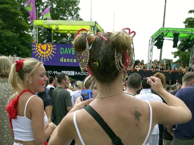 The event also featured floats from some of the world top DJ's including Dave Pearce's Dance Anthems, Dreem Teem and the Love Groove Dance party.