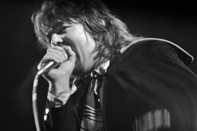American performer "Captain Beefheart" belts out his mixture of rock, blues and psychedelia at Bickershaw Festival in 1972.