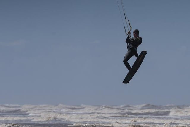 Nick Jacobsen achieved the world record for the highest kite jump measured by WOO Sports on February 19, 2017 in Cape Town, South Africa, during a session with 40-knot winds. Jacobsen's jump reached 28.6 meters high, with an airtime of 8.5 seconds