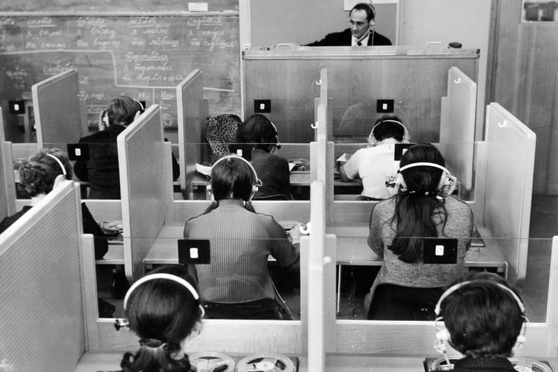 Mr. R. E. Hunt takes a class in the language laboratory at Leeds College of Commerce in February 1967.
