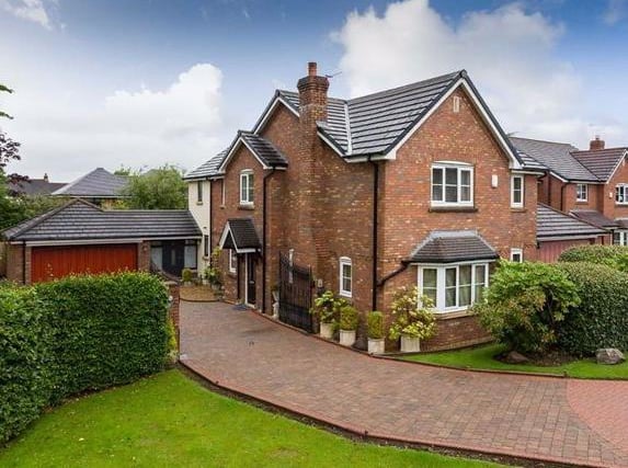 St. Johns Court, Broughton, Preston PR3
Unmissable opportunity to acquire this truly remarkable executive detached family home, nestled in a desired location in Broughton off Durton Lane - 695,000