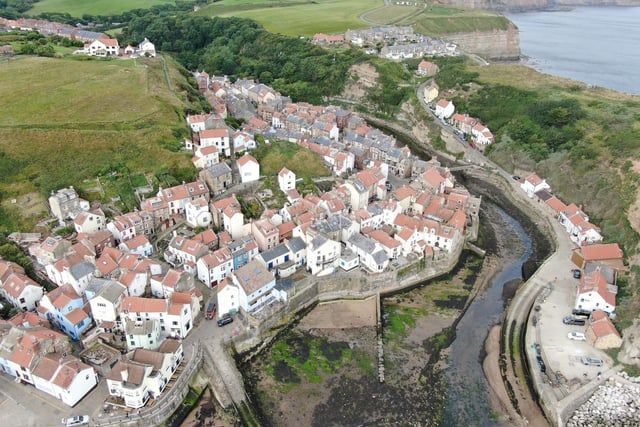 The higgledy-piggledy streets of Staithes