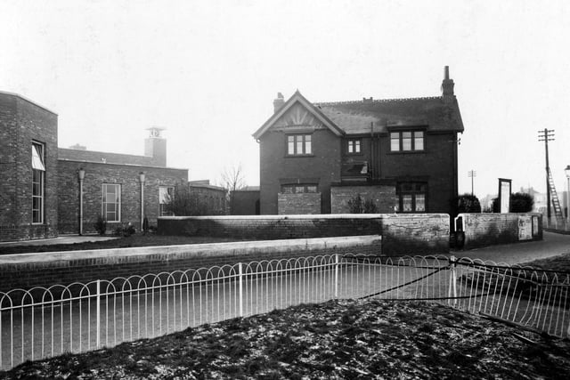 Police Station on junction of Cross Gates Lane with Station Road in January 1940. The Police Station was opened in 1900 and became Leeds City Police property following boundary extensions.