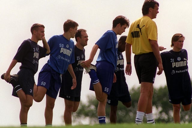 David O'Leary directs pre-season training in July 1997. Jonathan Woodgate,  Tony Dorigo and Matthew Jones are among the group. Can you name the others?