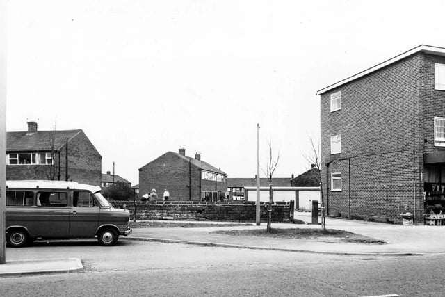 Upper Town Street in May 1979. Houses in the centre are on Park Close.