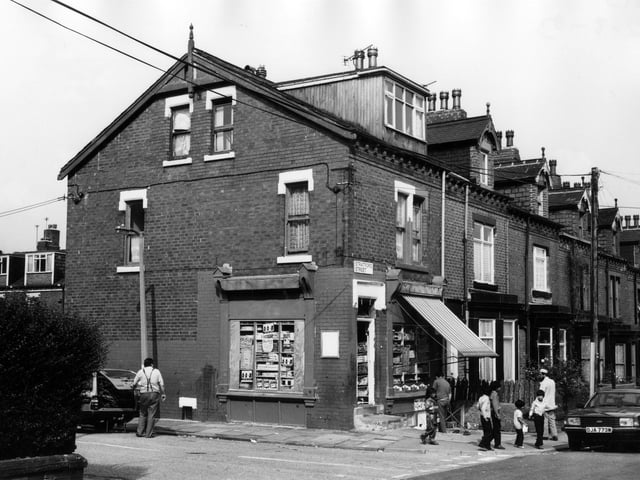 Looking across to Stratford Street from Bude Road in August 1983, showing a corner shop at no. 80, which has a modern dormer window.