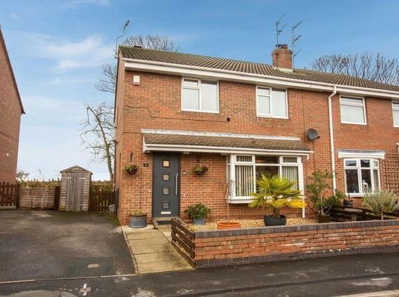 4 Double Bedrooms, Spacious Lounge, Large Kitchen Diner, Front and Rear Garden
Double Driveway, Ideal Family Home, Gas Central Heating and Double Glazing