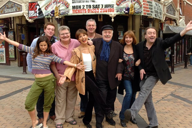 Anita Harris and the cast of Come On Jeeves