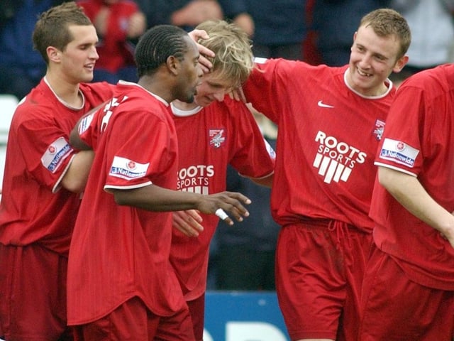 PHOTO FOCUS: Scarborough FC v Accrington Stanley / 2004