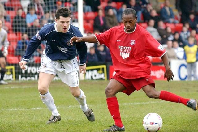 PHOTO FOCUS: Scarborough FC v Accrington Stanley / 2004