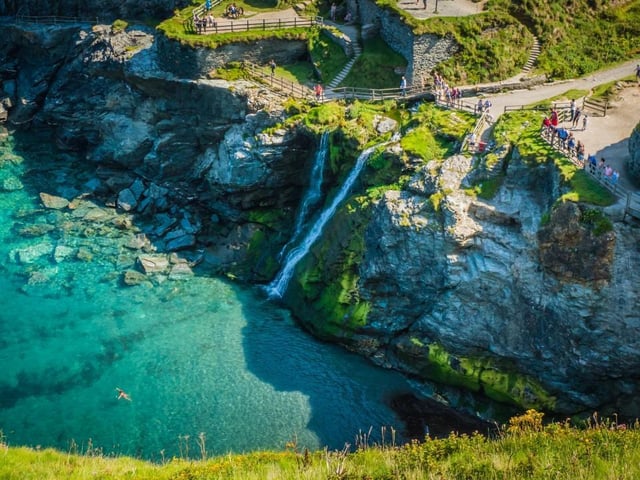 Cornwall - 32,800 average monthly searches