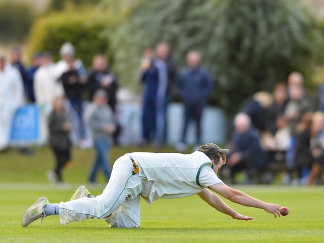 PHOTO FOCUS: Folkton & Flixton v Carlton Towers / National Village Cup quarter-final / Pictures by Will Palmer / www.will-palmer.co.uk