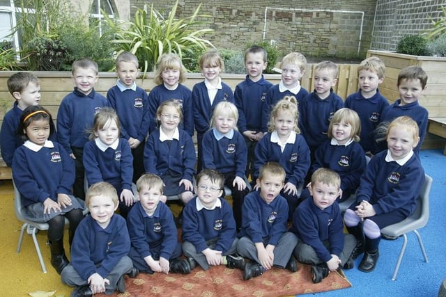 Pupils of West Vale School reception class in 2004.