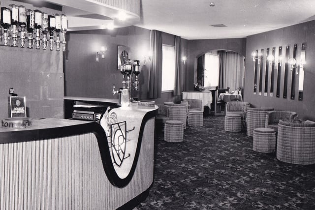 This is part of the attractive cocktail bar at the newly refurbished Concorde Restaurant on Moortown Corner in October 1972.
