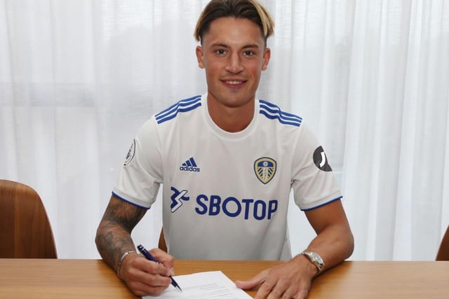 Bielsa often takes a patient approach with new signings given his fitness demands but Koch is in "a very good physical condition" and there must be every chance of the German slotting straight in next to Cooper at centre-back. Picture by LUFC.