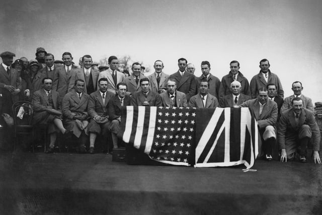 The British and American Ryder Cup teams. In the front row, sixth from the right, is English entrepreneur Samuel Ryder.