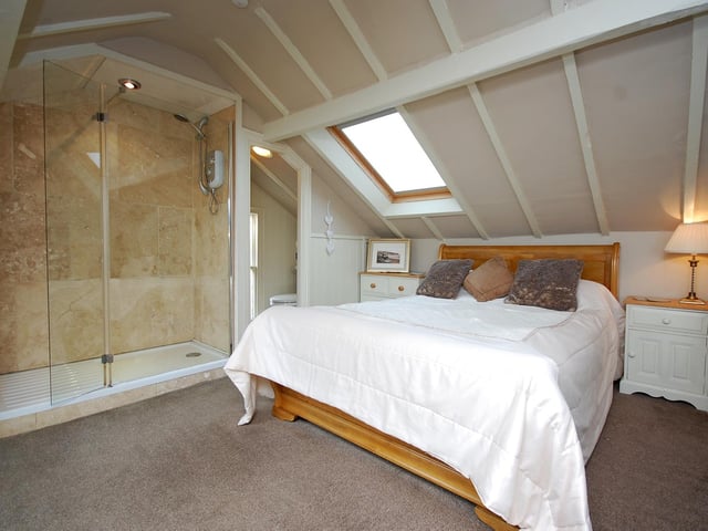 The penthouse suite with its massive double shower