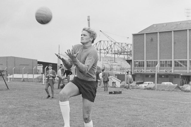 Gary Sprake during a training session in August 1968.