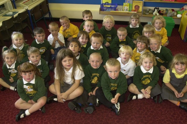 Barrowcliff Infants School in 2002, Mrs Button's class.
