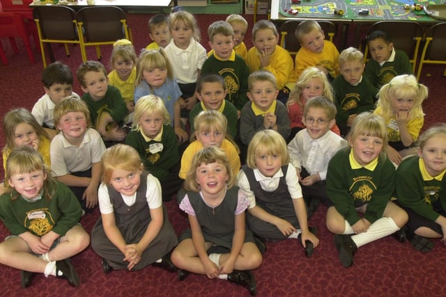 Barrowcliff Infants 2002, Miss Waehler's class.