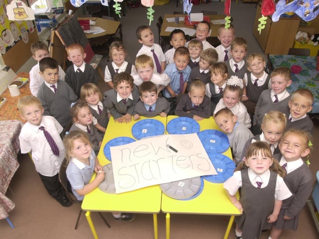 Northstead School class 3, in 2003.