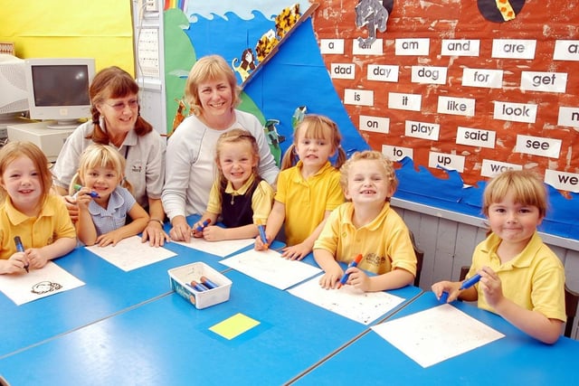 Snainton CE School in 2003, with Mrs Kershaw (Advanced Teaching Assistant, left) and teacher Mrs Atherton (R).