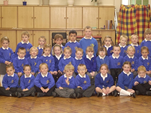 Gladstone Road Infants in 2003, Reception Green.