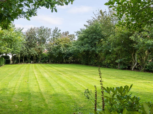 The gardens extend to over an acre